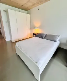 UE - 09 loft - Image 5