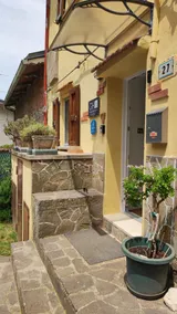 Grande casa totalmente attrezzata con griglia, terrazza e idromassaggio | Vista sulla montagna | Ideale per lavorare da remoto | Ammette cani - Image 2