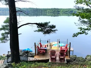 Ruth's waterfront cottage near Pembroke - Image 2