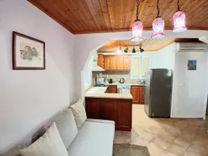 Hellenes house - Image 2