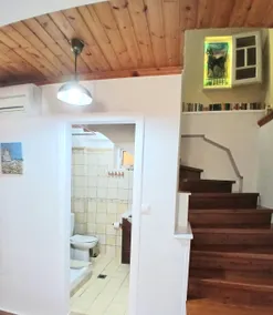 Hellenes house - Image 4