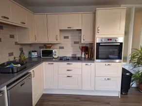 Two bedroom apartment close to the beach - Image 3