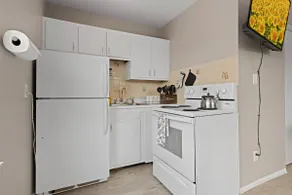 Sleeps 2/Aurora/Ext stay discounts/Wi-fi & Parkng - Image 5