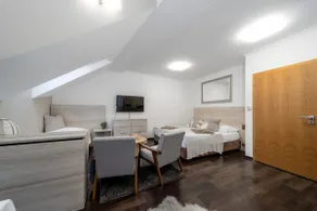 Mountain aprt with sauna&parking Breakfast on rqst - Image 4