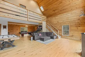 Mountain Retreat: 4BR Suites, Views! Park Hiking! - Image 5