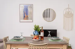 Cosy Summer Studio by the Sea on Semi Basement Level - Image 4