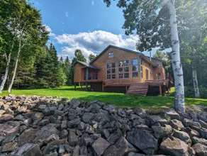 Seaside Serenity - Private Waterfront Escape - Image 2