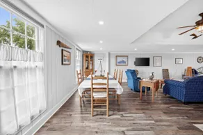 The Loft at Sailor's Retreat. Waterfront Apartment - Image 5