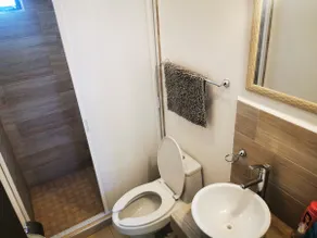 Complete house in private Outlets-Apt/Door-Interi - Image 5