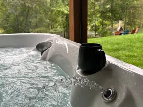 NEW Cast Away Grand Lodge... 4 - Bedroom with Hot Tub - Image 3