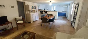 Air-conditioned vacation rental at the foot of the Luberon with a pool and private garden - Image 3