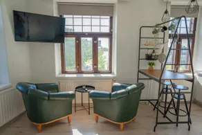 The Sunset - Top Floor Studio apartment - Image 2