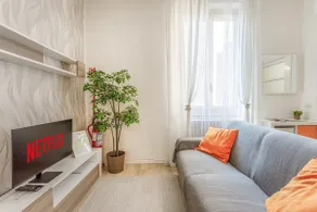 Apartment near Hospital with self check-in - Image 3