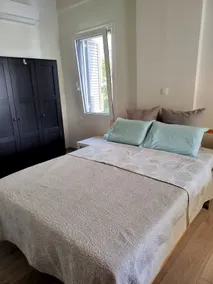Waterfront cottage in Astakos - Image 4