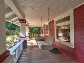 Sweet Private Suite in Historic Home - Image 3