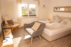 Cozy vacation home in the garden - Image 2