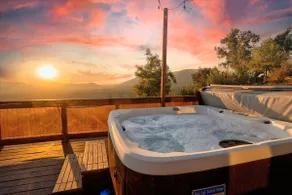 Sunsets, Hottub, 2 KING bed, firepit, private - Image 2