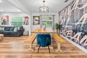TaNpa Villa! Artsy home in the middle of everything! - Image 3