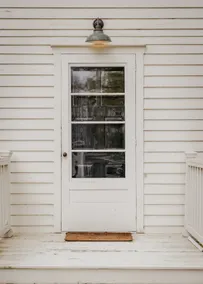 The Gallatin Farmhouse - Image 3