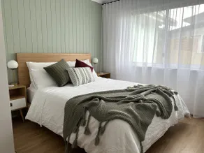 500m to beach | Linen included | WiFi | WFH set-up - Image 2