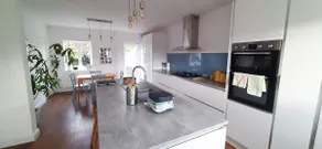 3-Bedroom Family Home. Just 5 Mins From The Beach! - Image 5