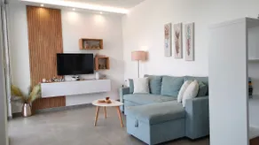 Cozy & modern apartment with stunning view - Image 3