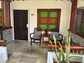 Romantic bungalow with large bed and patio - Image 4