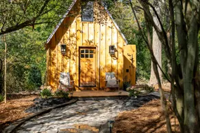 Lakefront Getaway w/ Private Nordic Spa + Hot tub - Image 2