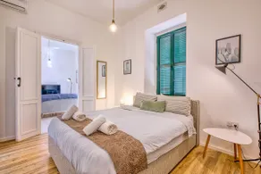 Maltese Apartment 1 w/traditional Balcony - Image 3