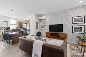 South Side Modern | DT Chattanooga| A+ Walkable - Image 2