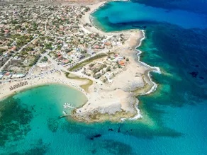 Sunset Beach House, Villa Only 50m from the Beach - Image 4