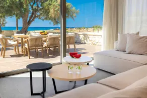 Sunset Beach House, Villa Only 50m from the Beach - Image 5