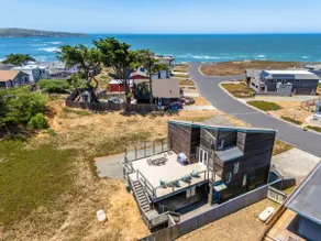 Knot-a-Care! Hot Tub!! Walk to Beach!! BBQ! Fast WiFi!! - Image 5