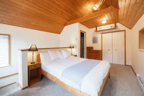 Stylish Surf-Themed 2 Storey Near Beaches & Trails - Image 3