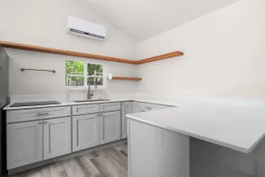 Private GuestHouse in South Congress - Image 4