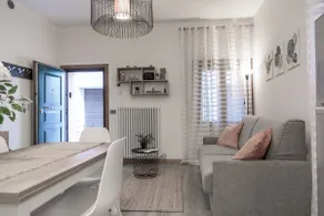 Ca' Latina: Charm in the Historic Heart of Treviso - Image 2