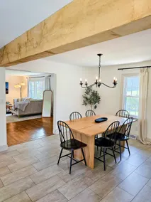 Cheerful 3-bedroom home with hot tub near PSU - Image 4