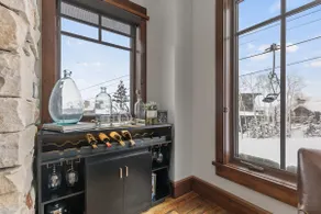 Maison Moose at Arrowleaf in Deer Valley, Luxurious Ski-In Ski-Out Condo Hosted by Nestique - Image 3