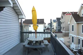 Summer Beach House - 3BR Steps to the Beach! - Image 3