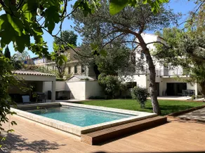 Air-conditioned apartment, hot tub and pool - Image 4