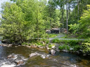 Waterfront Compound - Fire Pit, Fishing & Hiking - Image 4