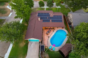 Design-Inspired & Whimsical Home w/ pool - Image 3