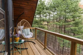 Stay Near Old Rag/White Oak Falls - Cozy Log Cabin - Image 3