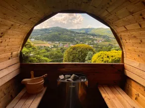 Holiday cottage ~ swimming pool, jacuzzi and sauna - Image 3