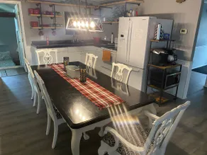 The Farmhouse - Image 2