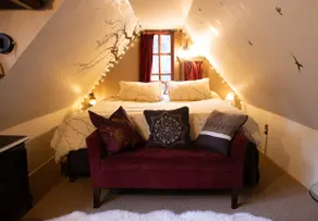 Storybook Nook-Romantic, Secluded, Pets OK! - Image 3