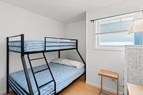 2 Bedroom Apt | 3 min walk from ocean - Unit 2 - Image 3