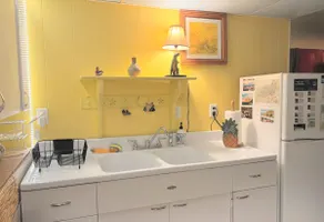 Hummingbird Suite at Lake J - Image 5