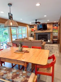 Perfect Fall Foliage Getaway- Family Friendly w/ Indoor Hot Tub, 5mi to Jay Peak - Image 4