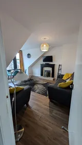Lovely 2 Bedroom Apartment in Central Location - Image 3